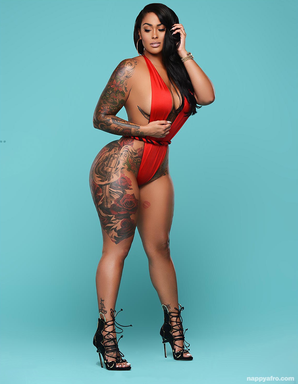 Tatted Up Holly @tattedupholly: More of Notorious H.O.L.L.